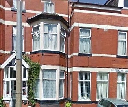 The Moores Blackpool Exterior foto